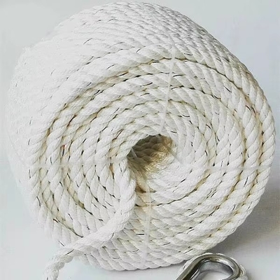 Cuerda de poliéster resistente a los rayos UV de alta resistencia y resistente a productos químicos para uso marino e industrial