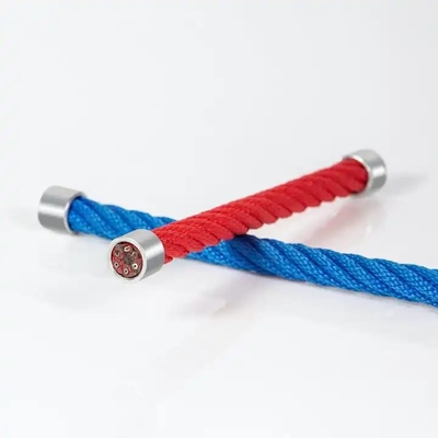 Red de escalada de campo de juego de tamaño personalizado hecha de 6 hebras de cuerda de combinación de poliéster