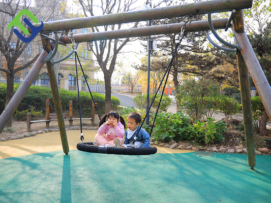 La jerarquía redonda del patio de los niños balancea Seat el 100cm negro con la cuerda de ejecución