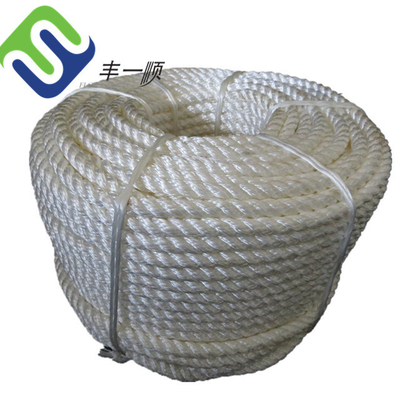 Cuerda torcida filamentos de nylon de la poliamida 3 del grado de la industria para atracar la tracción