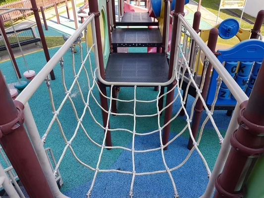 El patio neto que sube el 1mx2m de los niños de la combinación modificado para requisitos particulares